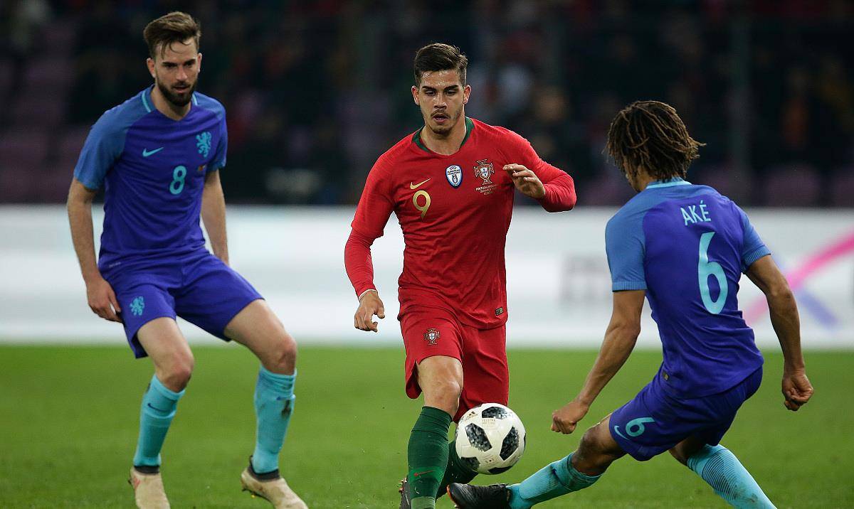 德甲倒计时,达拉斯独行侠转会期止住颓势,细节引发关注,目标明确,数据趋势出现新变化的简单介绍 德甲倒计时,达拉斯独行侠转会期止住颓势,细节引发关注,目标明确,数据趋势出现新变化的简单介绍